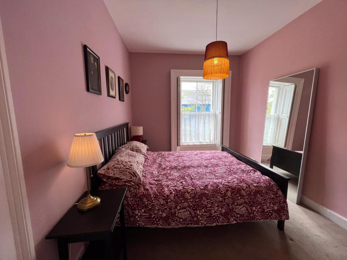 Unique Townhouse With Large Garden Down To The Sea Killough Exterior foto